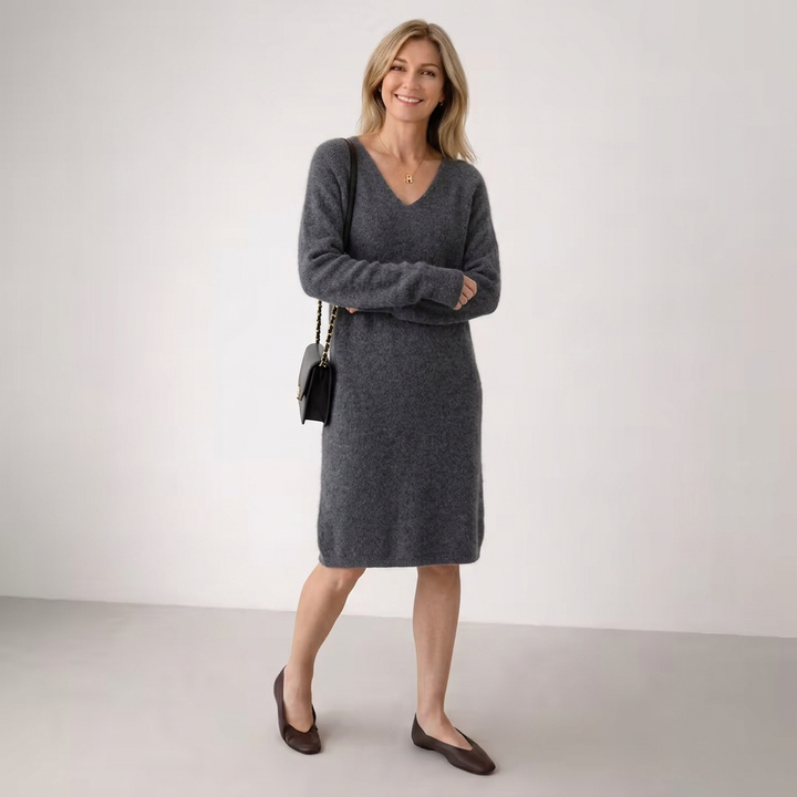 Lena | Relaxed V-neck Knit Midi Dress