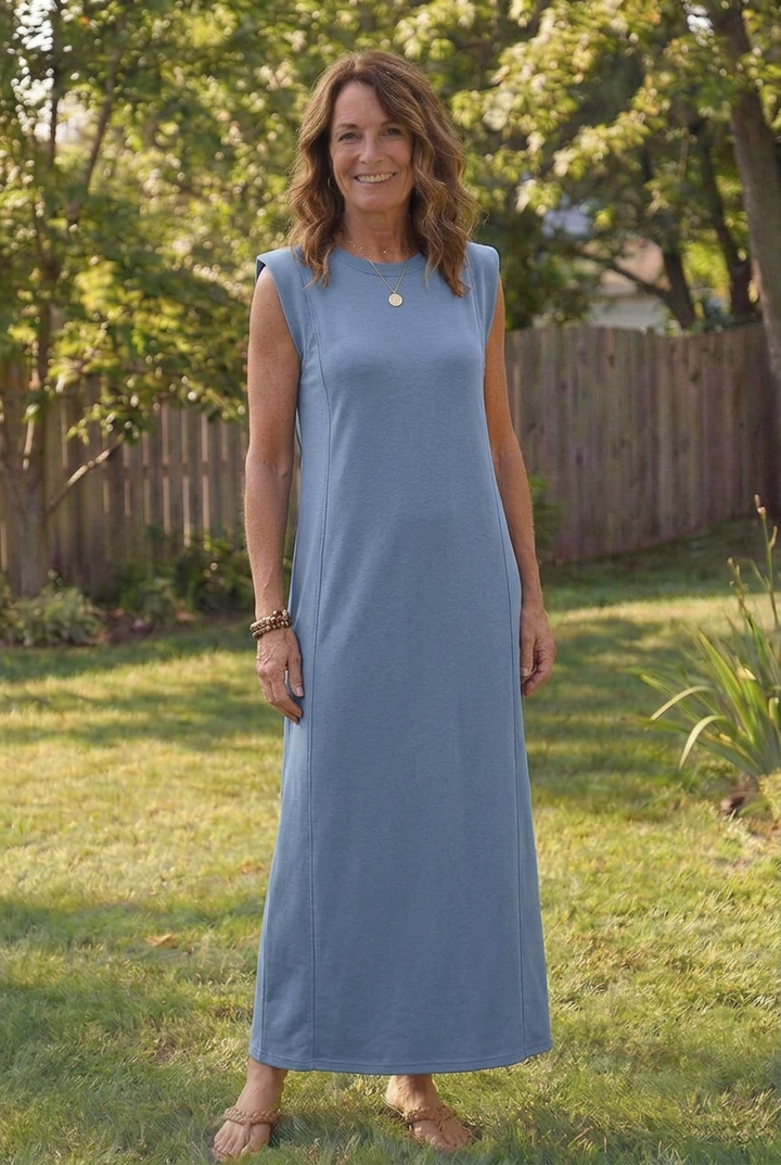Zorina | Sleeveless Pocket Side Slit Midi Dress